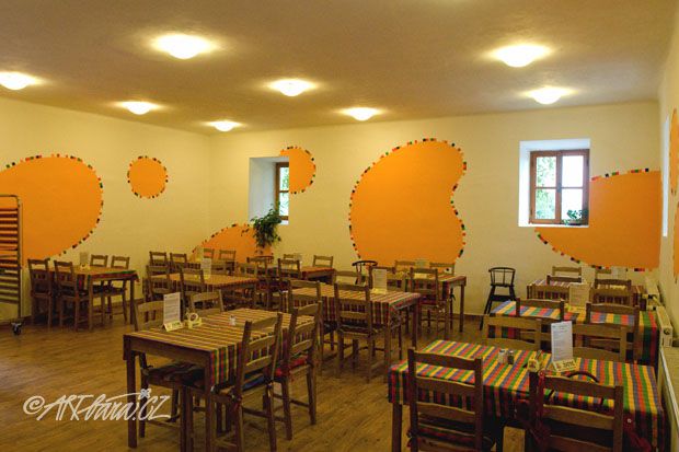 dětský koutek MČ Praha 10 – návrh a realizace výzdoby interiéru
